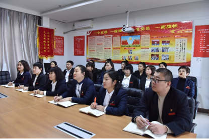 学习百年《决议》 砥砺奋斗前行